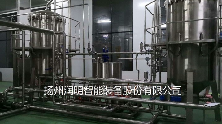 揚(yáng)州潤明過濾機(jī)在飲料廠過濾運(yùn)用
