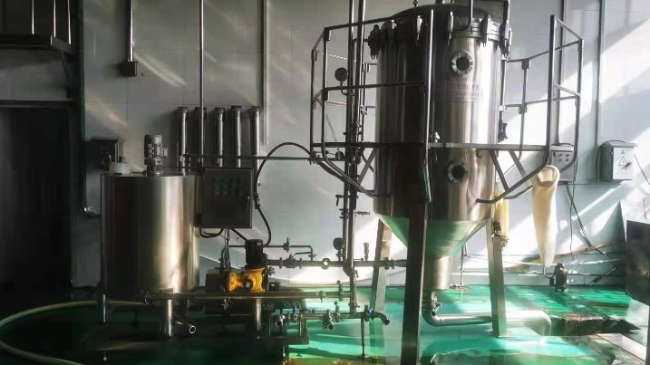 浙江塔牌紹興酒燭式硅藻土過濾機(jī)使用現(xiàn)場(chǎng)