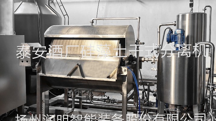 泰安酒廠硅藻土干式分離機(jī)使用現(xiàn)場(chǎng)
